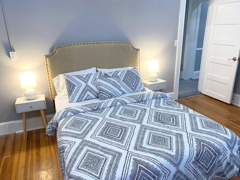 Apartment Cozy 2bd/2ba *