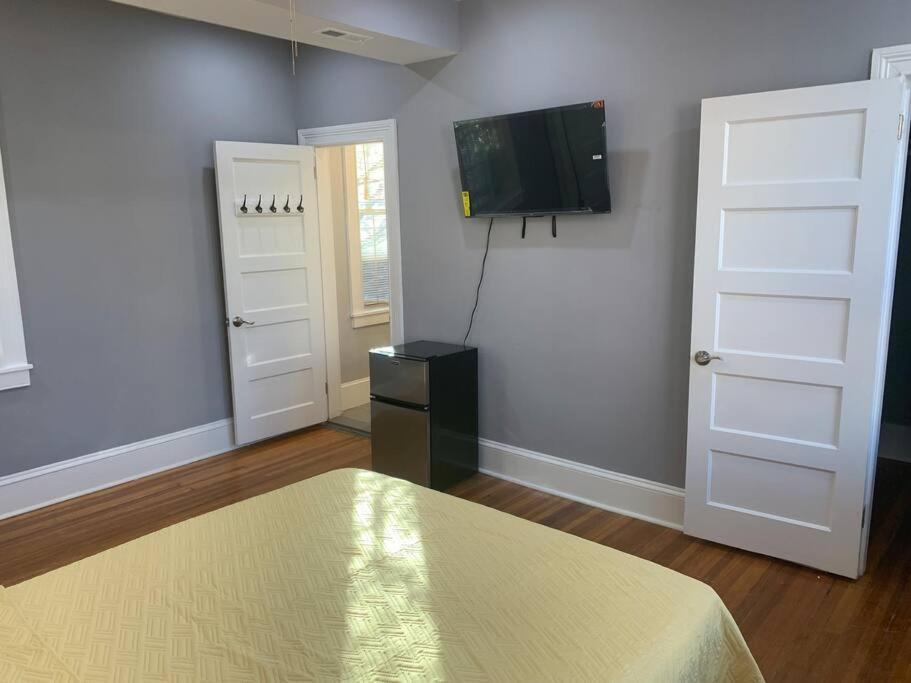 Apartment Cozy 2bd/2ba *