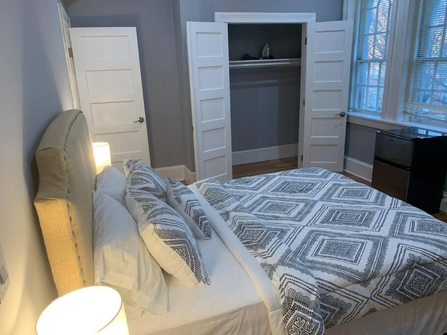 Cozy 2bd/2ba Apartment