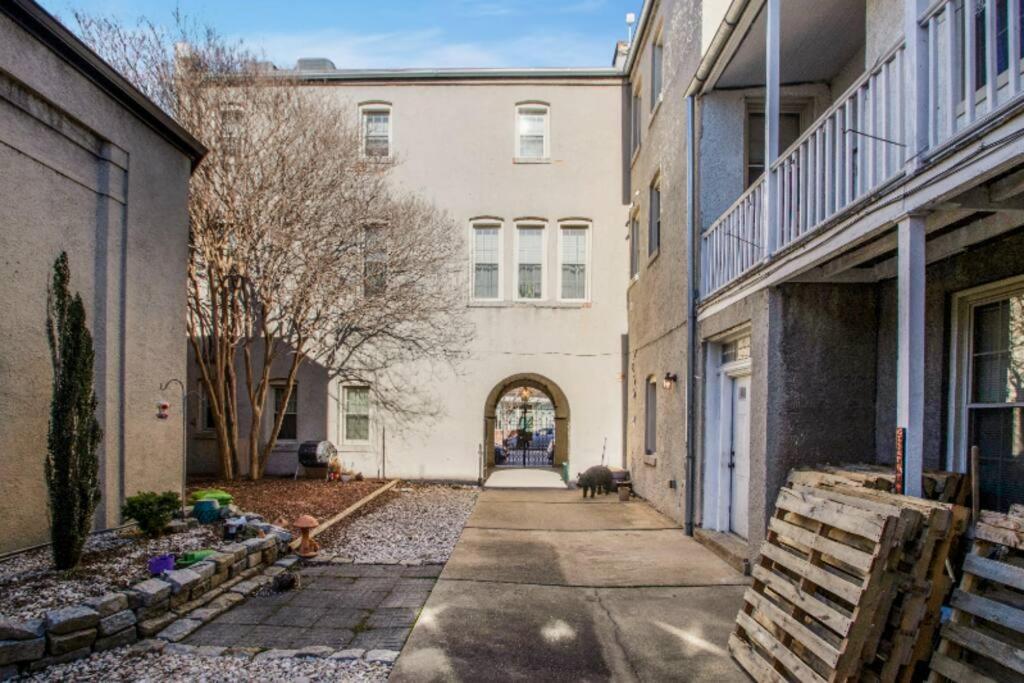 Cozy 2bd/2ba Apartment