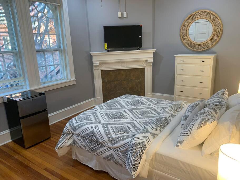 Cozy 2bd/2ba